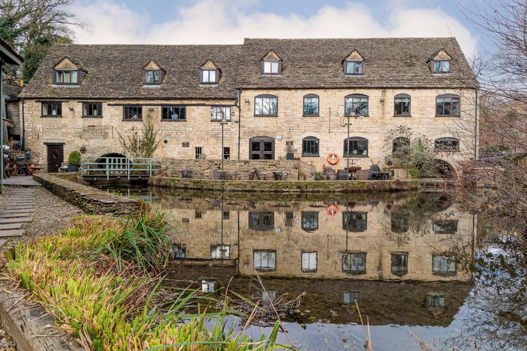 Egypt Mill Hotel And Restaurant Nailsworth Exterior foto